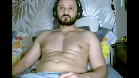 fred online show from January 12, 2026, 9:25 am