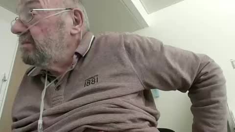 Snapshot of fredaldavid chatting on March 3, 2026, 8:15 pm David Fredal online show from March 3, 2026, 8:15 pm