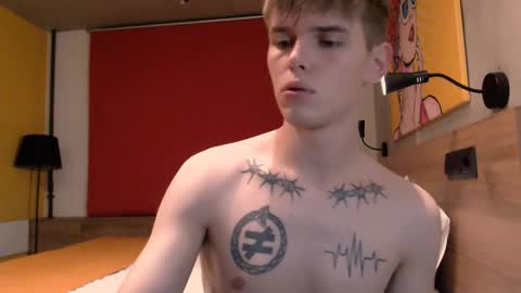 Snapshot of fredd_xanderrs chatting on October 25, 2025, 7:41 pm fredd_xanderrs online show from October 25, 2025, 7:41 pm