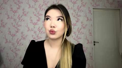 Snapshot of fredericadonnay chatting on March 21, 2026, 6:07 am Elina online show from March 21, 2026, 6:07 am