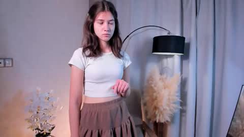 Jane online show from November 22, 2025, 2:32 am