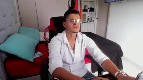 Frederic Sloan online show from February 16, 2026, 4:58 pm