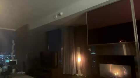 Snapshot of freesoulmovement chatting on December 22, 2024, 2:16 pm jasmineandaladin69 online show from December 22, 2024, 2:16 pm