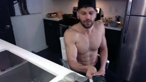 Snapshot of freesoulmovement chatting on January 15, 2025, 8:37 pm jasmineandaladin69 online show from January 15, 2025, 8:37 pm