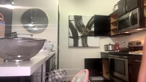 Snapshot of freesoulmovement chatting on January 28, 2025, 8:58 pm jasmineandaladin69 online show from January 28, 2025, 8:58 pm