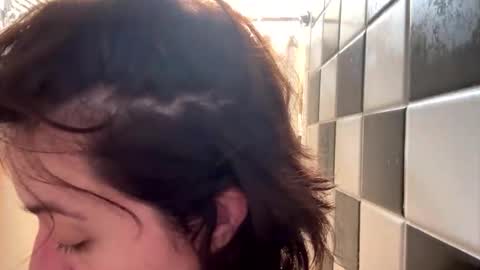 freethebirdclouds online show from September 10, 2025, 6:35 am