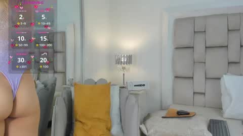 Snapshot of frehia_dimou chatting on October 18, 2025, 11:33 am Frehia online show from October 18, 2025, 11:33 am