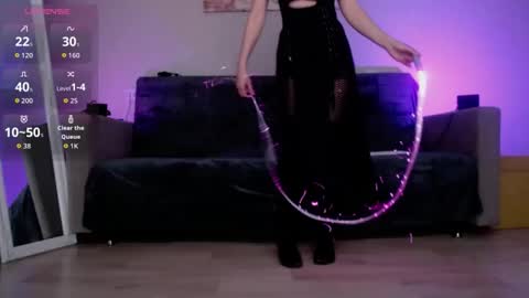 frelianight online show from February 4, 2026, 8:58 pm