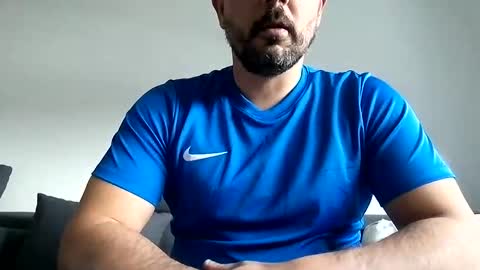 Horny french hard online show from December 23, 2024, 11:25 am