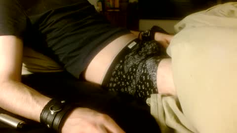 Snapshot of frenchms chatting on March 7, 2025, 10:32 pm frenchms online show from March 7, 2025, 10:32 pm