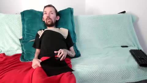 Snapshot of frenchroulette chatting on November 8, 2025, 10:52 pm Thomas y Sophia online show from November 8, 2025, 10:52 pm