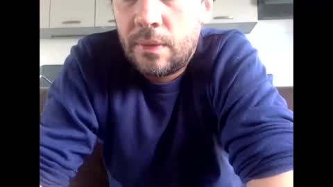 frenchy_from_paris online show from April 15, 2026, 4:47 pm