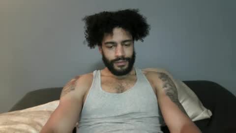 Frenchyexpress online show from October 4, 2025, 8:40 pm