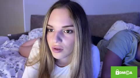 Snapshot of frenzyfoxs chatting on September 10, 2025, 6:19 pm Jason and Sonya online show from September 10, 2025, 6:19 pm