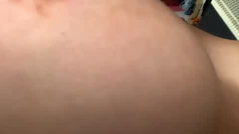 Snapshot of freshlittlepinayxxx chatting on March 5, 2026, 5:36 am carolina online show from March 5, 2026, 5:36 am