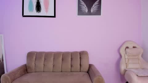 fresitalove01 online show from February 6, 2026, 2:09 pm