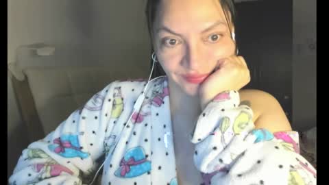 freya_shaik_ online show from March 25, 2026, 5:02 am