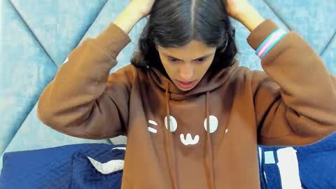 Snapshot of freyamoller_ chatting on January 19, 2026, 1:37 pm FreyaMoller online show from January 19, 2026, 1:37 pm