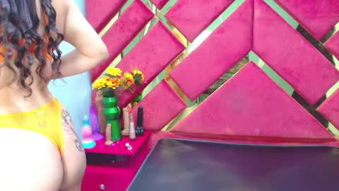 Snapshot of freyja_naugthy chatting on October 17, 2025, 12:41 pm freyja_naugthy online show from October 17, 2025, 12:41 pm