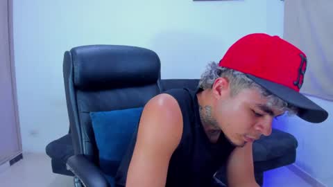 freyva_ online show from July 11, 2026, 10:22 pm