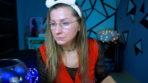 Snapshot of fridatander chatting on December 26, 2024, 3:20 pm Frida Tander online show from December 26, 2024, 3:20 pm