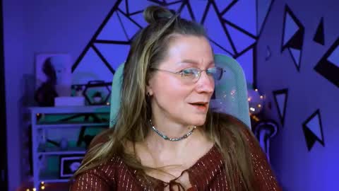 Snapshot of fridatander chatting on February 16, 2025, 1:05 pm Frida Tander online show from February 16, 2025, 1:05 pm