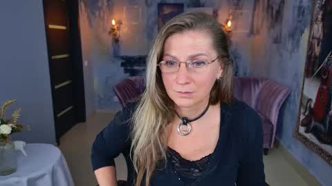 Snapshot of fridatander chatting on September 11, 2025, 5:46 pm Frida Tander online show from September 11, 2025, 5:46 pm