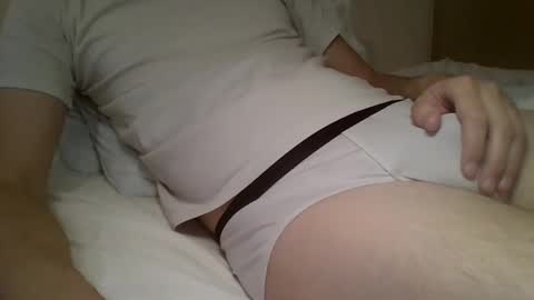 Snapshot of friendly_frank_18 chatting on November 9, 2025, 1:20 pm friendly_frank_18 online show from November 9, 2025, 1:20 pm