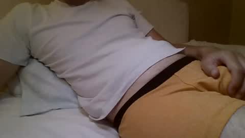 friendly_frank_18 online show from July 20, 2026, 8:44 pm