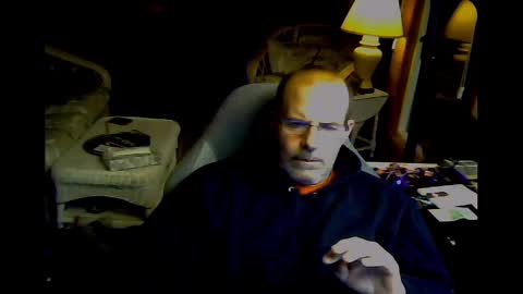 Snapshot of friendlykevn chatting on December 27, 2024, 2:04 am friendlykevn online show from December 27, 2024, 2:04 am
