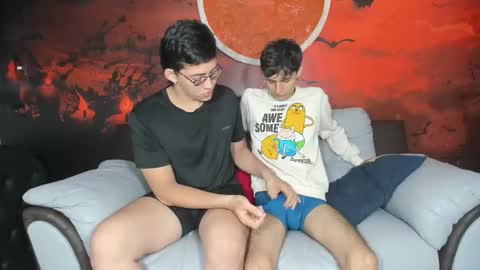 Snapshot of friends_couples chatting on March 26, 2026, 8:58 pm new boys patrick and ander online show from March 26, 2026, 8:58 pm