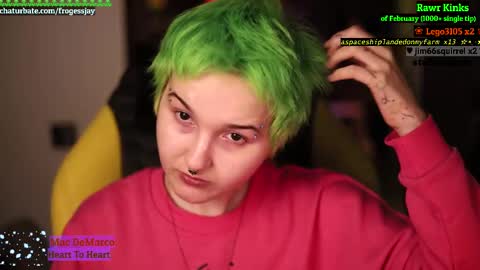 Snapshot of frogessjay chatting on February 21, 2025, 6:37 pm Jaywise Frogfoot online show from February 21, 2025, 6:37 pm