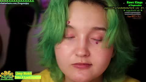 Snapshot of frogessjay chatting on September 17, 2025, 10:11 pm Jaywise Frogfoot online show from September 17, 2025, 10:11 pm