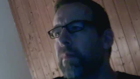 fromgermanywithlove1 online show from February 8, 2026, 2:26 am