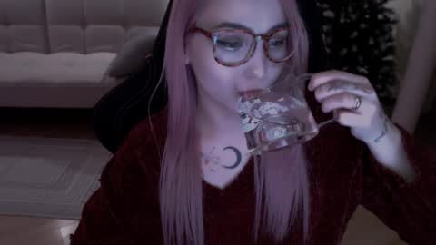 Lilith online show from February 4, 2026, 9:20 pm