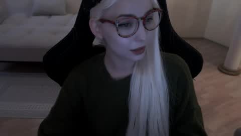 Lilith online show from April 25, 2026, 2:47 pm