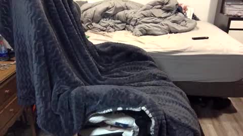 froski666 online show from December 19, 2025, 2:51 am