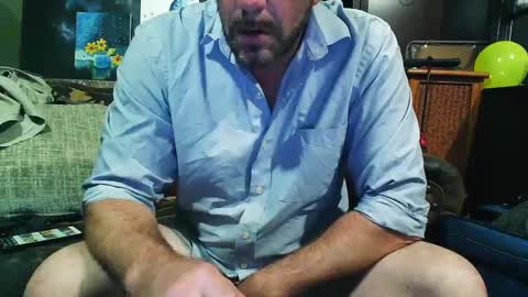 frostydhoman1221 online show from September 26, 2025, 3:38 pm