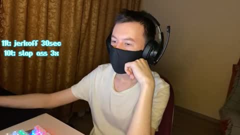 froztai online show from December 13, 2025, 7:53 pm