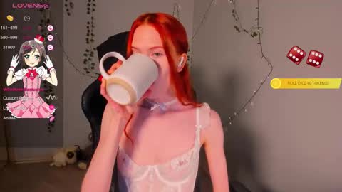 Snapshot of fruttitatti chatting on October 30, 2025, 4:30 pm fruttitatti online show from October 30, 2025, 4:30 pm