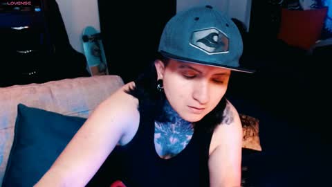 Snapshot of ftmblueyes chatting on September 24, 2025, 4:54 pm HEHIM online show from September 24, 2025, 4:54 pm