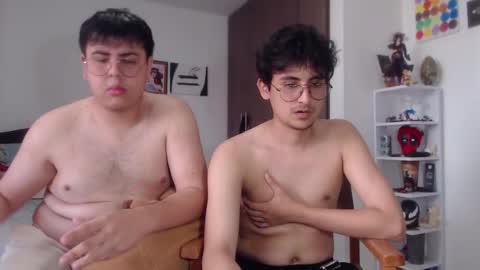 uwu online show from November 22, 2025, 7:46 pm