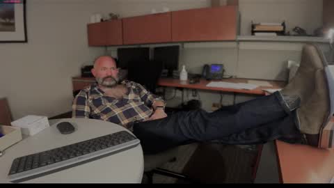 Snapshot of fuckadilf chatting on February 19, 2025, 3:49 pm fuckadilf online show from February 19, 2025, 3:49 pm