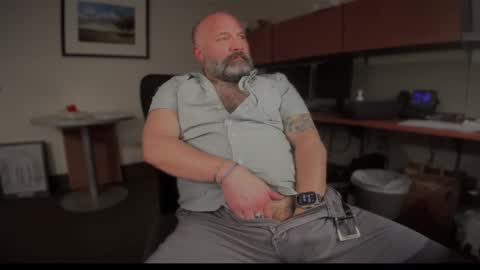 Snapshot of fuckadilf chatting on February 24, 2025, 6:58 pm fuckadilf online show from February 24, 2025, 6:58 pm