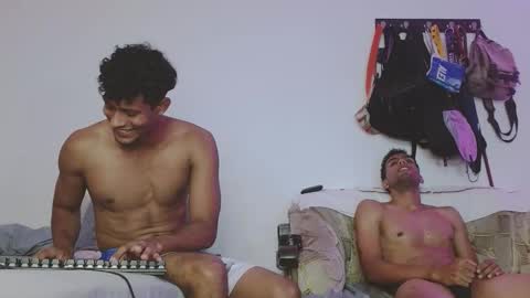 Snapshot of fuckboyjosh98 chatting on November 22, 2025, 9:36 pm fuckboyjosh98 online show from November 22, 2025, 9:36 pm