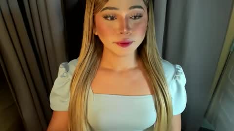 Snapshot of fuckdoll_rain chatting on May 5, 2026, 10:18 pm R A I N M O R A L E S G M A I L . C O M online show from May 5, 2026, 10:18 pm
