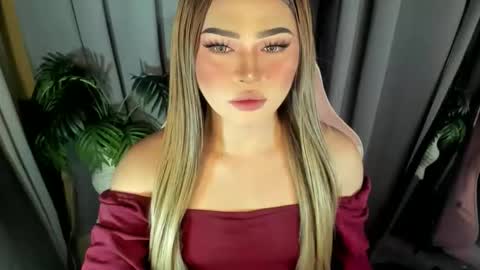 Snapshot of fuckdoll_rain chatting on June 5, 2026, 3:18 pm R A I N M O R A L E S G M A I L . C O M online show from June 5, 2026, 3:18 pm