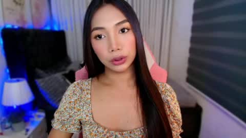 Snapshot of fuckingnaughtyjayde chatting on May 8, 2026, 9:42 pm JAYDE MARRIE online show from May 8, 2026, 9:42 pm