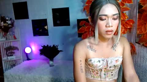 fuckme811826 online show from November 24, 2025, 10:04 am