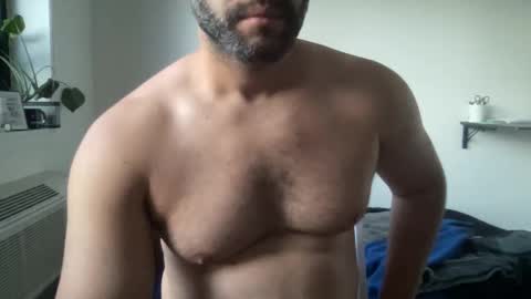 Muscle Bear Jock in Training online show from May 8, 2026, 9:47 am